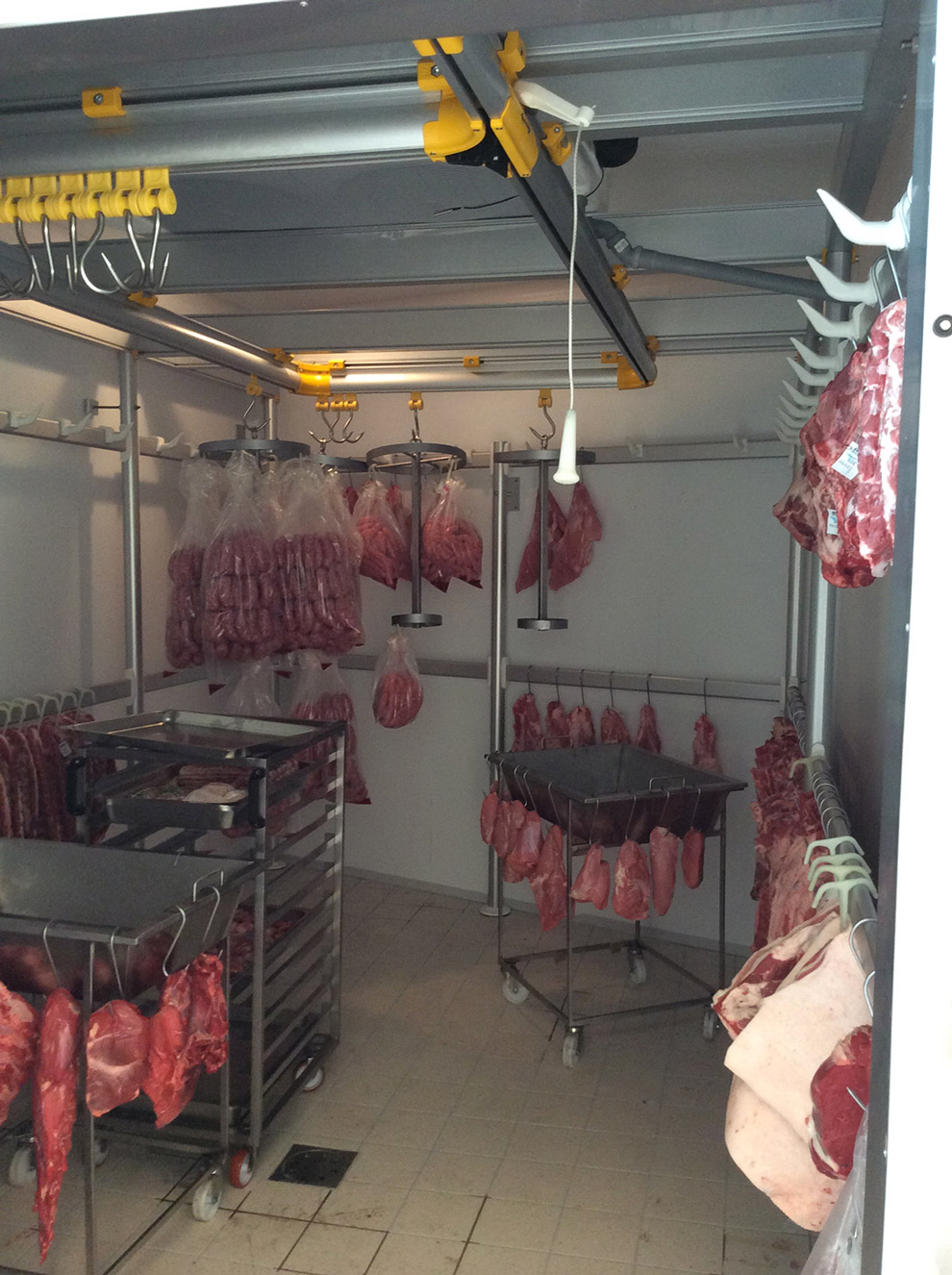 Allestimento reparto macelleria supermercati