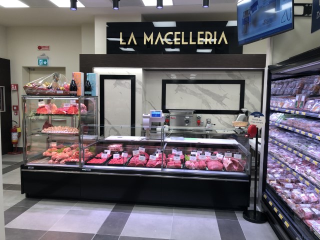 Allestimento reparto macelleria supermercati