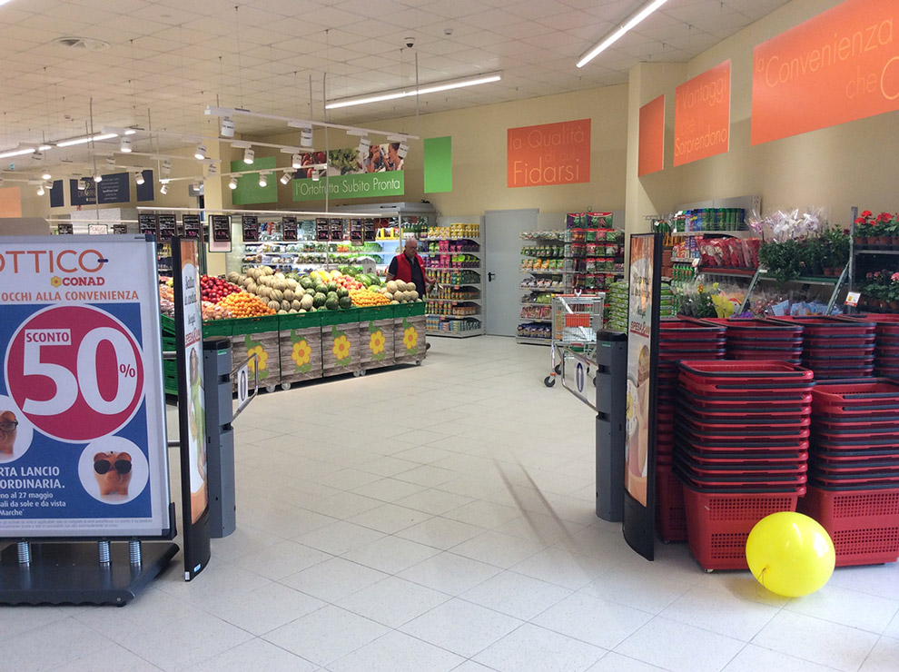Allestimento arredi supermercati